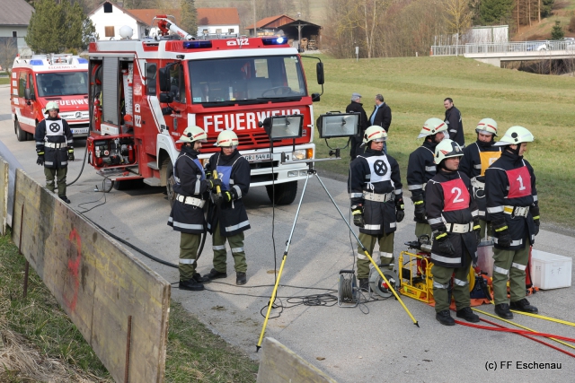 Zwei Kammeraden der Feuerwehr erreichen Gold
